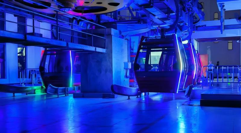 Technology empowers cable car night tour, lighting up the new engine of night economy in scenic spots